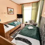 Laguna Panzio 게스트하우스 Szántód