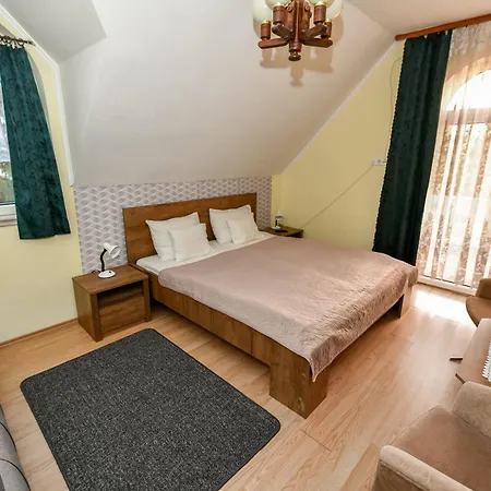 Gæstehus Laguna Panzio 3*