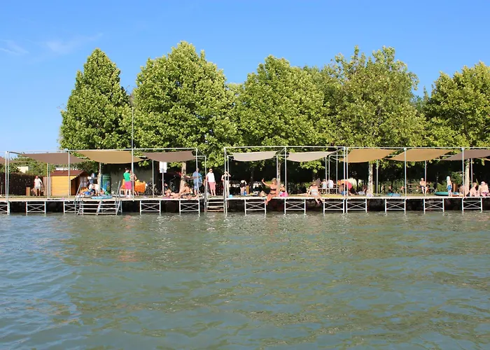 بيت ضيافة Laguna Panzio 4*